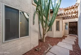 Photo #3: 6177349 Listing