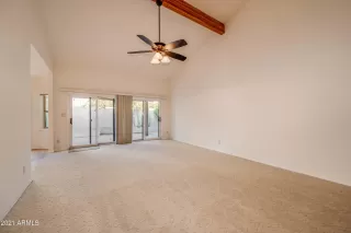 Photo #5: 6177349 Listing