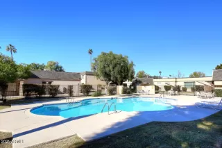Photo #4: 6177449 Listing