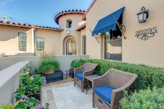 Photo #4: 6177729 Listing