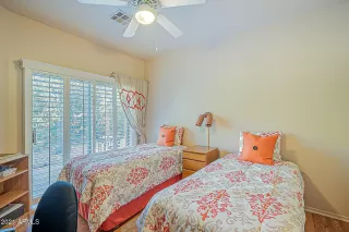 Photo #5: 6177854 Listing