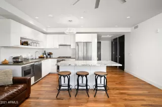 Photo #4: 6177985 Listing 