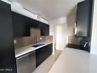 Photo #3: 6177995 Listing 