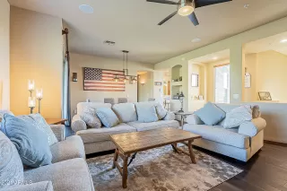 Photo #5: 6178008 Listing 