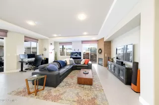 Photo #2: 6178192 Listing