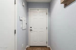 Photo #2: 6178233 Listing