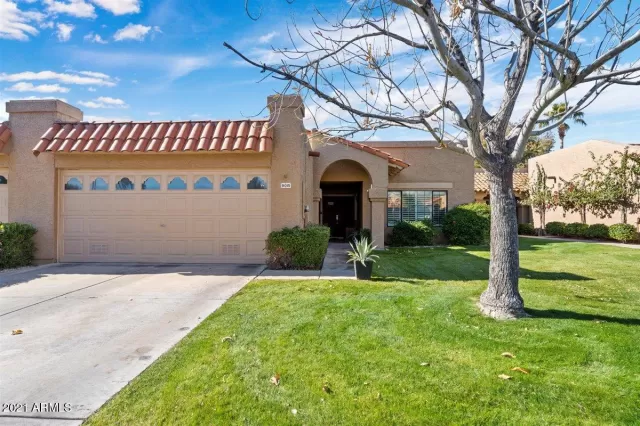 MLS: 6178854 Condo For Sale