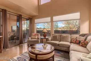 Photo #4: 6178911 Listing