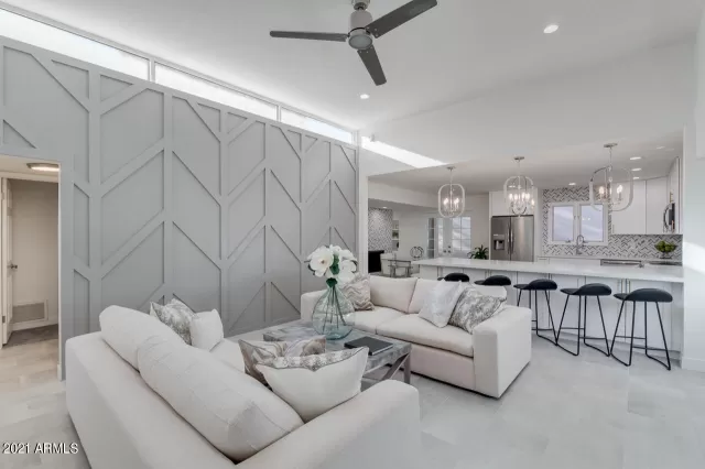 MLS: 6179020 Condo For Sale