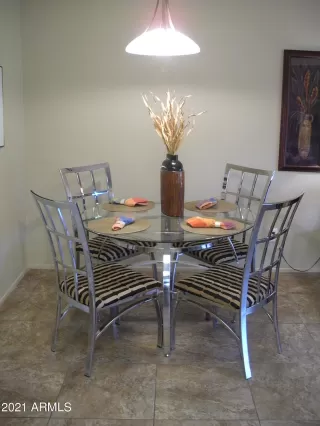 Photo #5: 6179219 Listing 