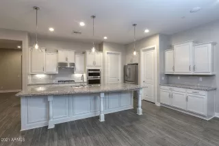 Photo #3: 6179220 Listing 