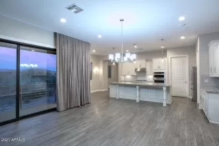 Photo #5: 6179220 Listing 