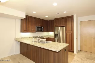 Photo #3: 6179717 Listing