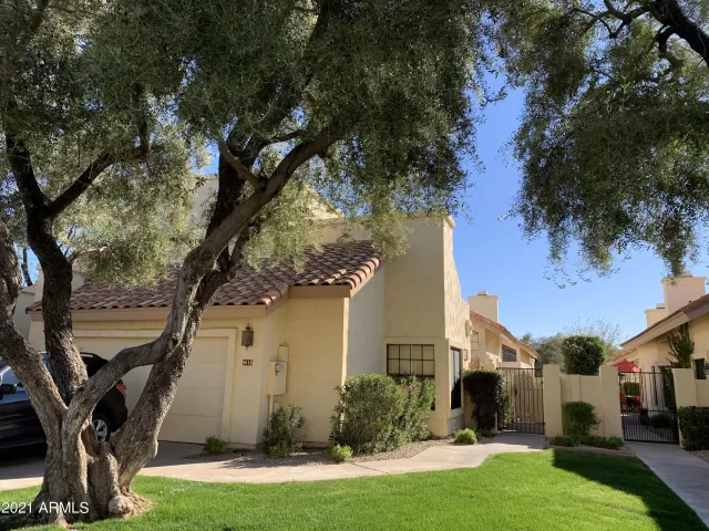 MLS: 6179849 Condo For Sale