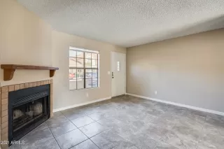 Photo #6: 6179907 Listing