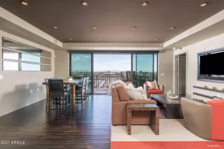 Photo #2: 6180006 Listing