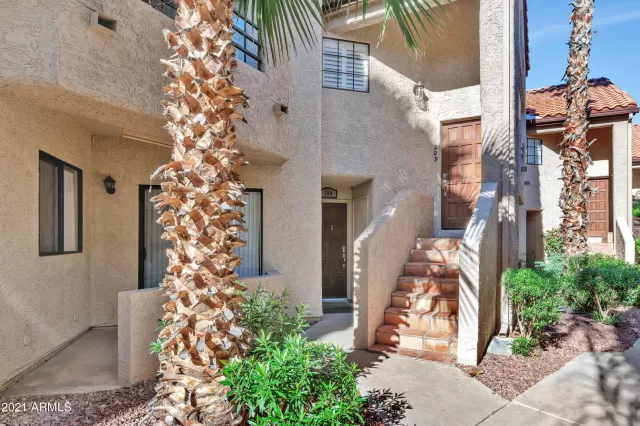MLS: 6180240 Condo For Sale