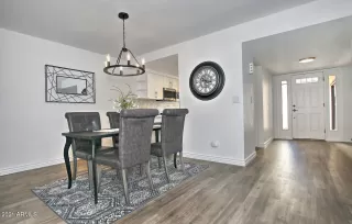 Photo #6: 6180320 Listing