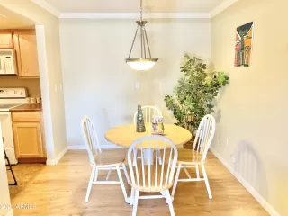 Photo #6: 6180667 Listing