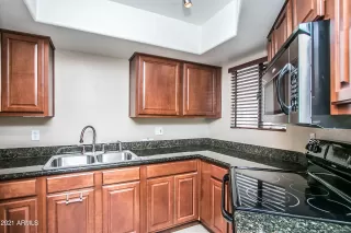 Photo #6: 6180692 Listing 