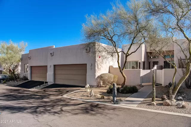 MLS: 6180751 Condo For Sale