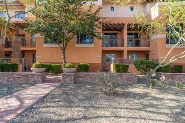 MLS: 6180759 Condo For Sale