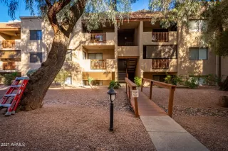 Photo #2: 6180868 Listing