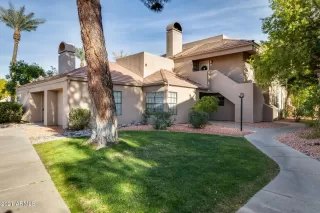 Photo #4: 6180910 Listing