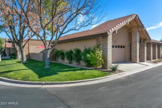 Photo #2: 6180944 Listing 