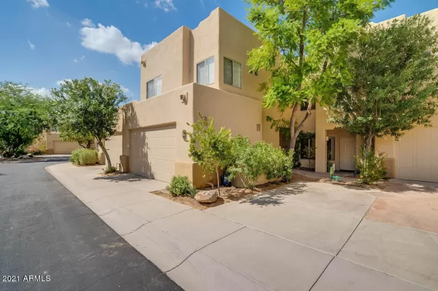 MLS: 6181079 Condo For Sale