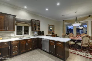 Photo #2: 6181164 Listing