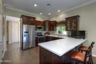 Photo #4: 6181164 Listing