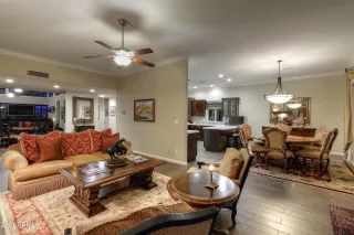 Photo #5: 6181164 Listing