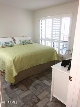 Photo #3: 6181408 Listing