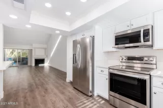 Photo #5: 6181450 Listing 