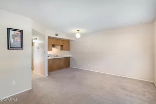 Photo #2: 6181524 Listing