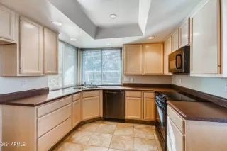 Photo #6: 6181525 Listing 