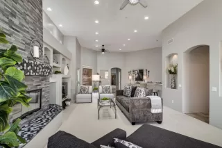 Photo #6: 6181543 Listing 