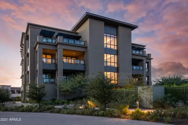MLS: 6181617 Condo For Sale