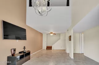 Photo #1: 6181705 Listing