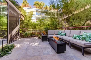 Photo #2: 6181847 Listing 