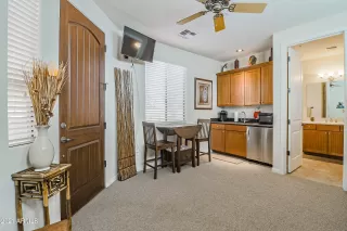 Photo #4: 6181854 Listing