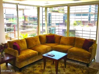 Photo #2: 6181928 Listing 