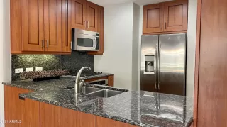 Photo #2: 6181930 Listing