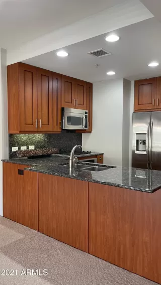 Photo #3: 6181930 Listing