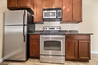 Photo #2: 6181955 Listing