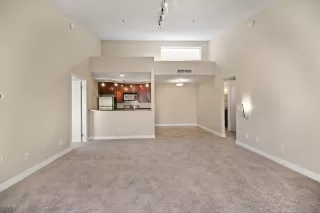 Photo #5: 6181955 Listing