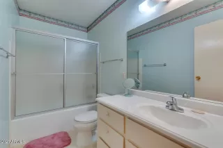 Photo #4: 6181958 Listing