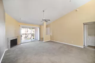 Photo #5: 6181960 Listing