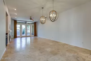 Photo #5: 6182034 Listing